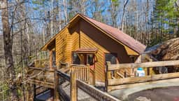Crooked Lane Cabin
