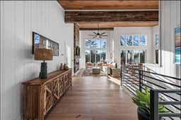 Cool Creek Modern - Image 4
