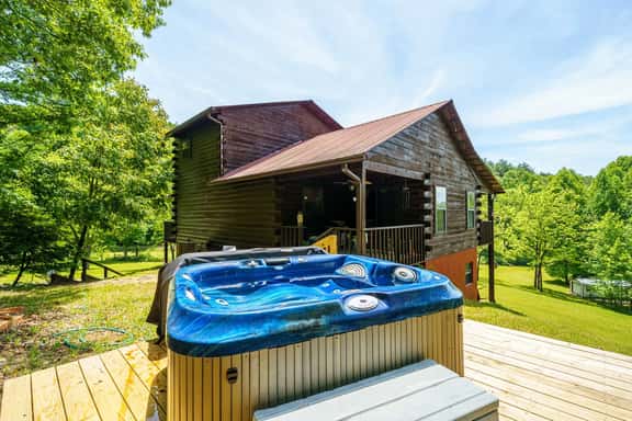 LeVasseur Cabin - Image 1