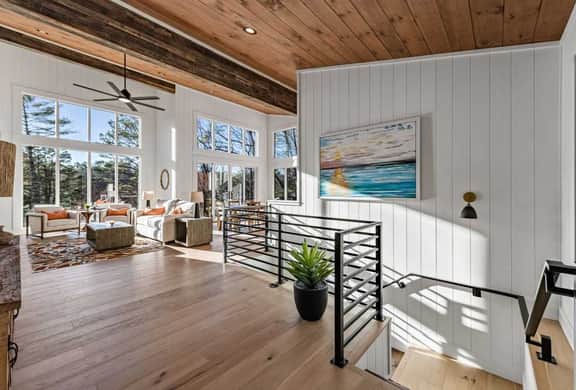 Cool Creek Modern - Image 5