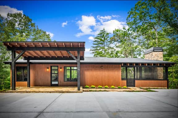 Cool Creek Modern - Image 2