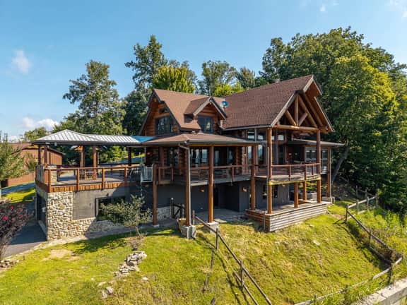 Cloud Top Lodge - Image 3