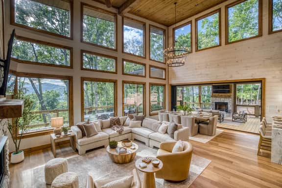 530Mountain Trace-Cherry Log- - Image 2